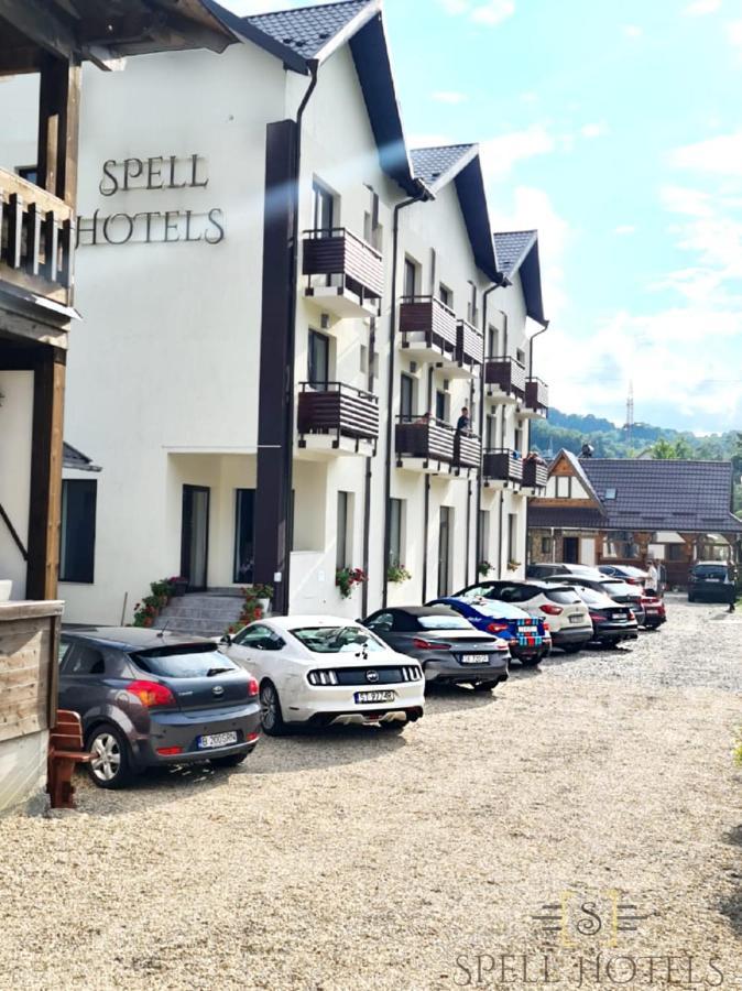 Spell Hotels Capatineni-Paminteni Extérieur photo